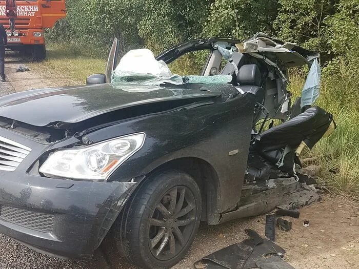 Авария город великие луки. 01. Дтп великие луки 28. Новосокольники великие луки. Аварии в великих луках за последнюю неделю.