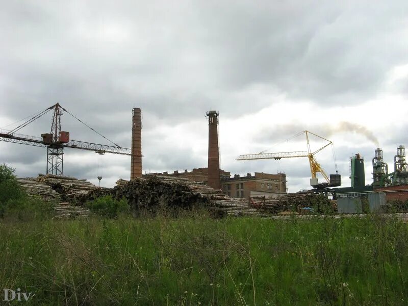 Невская дубровка ленинградская область. Невская дубровка ленинградская область. Невская дубровка заброшенный завод. Невская дубровка заброшка. Территория невского завода.