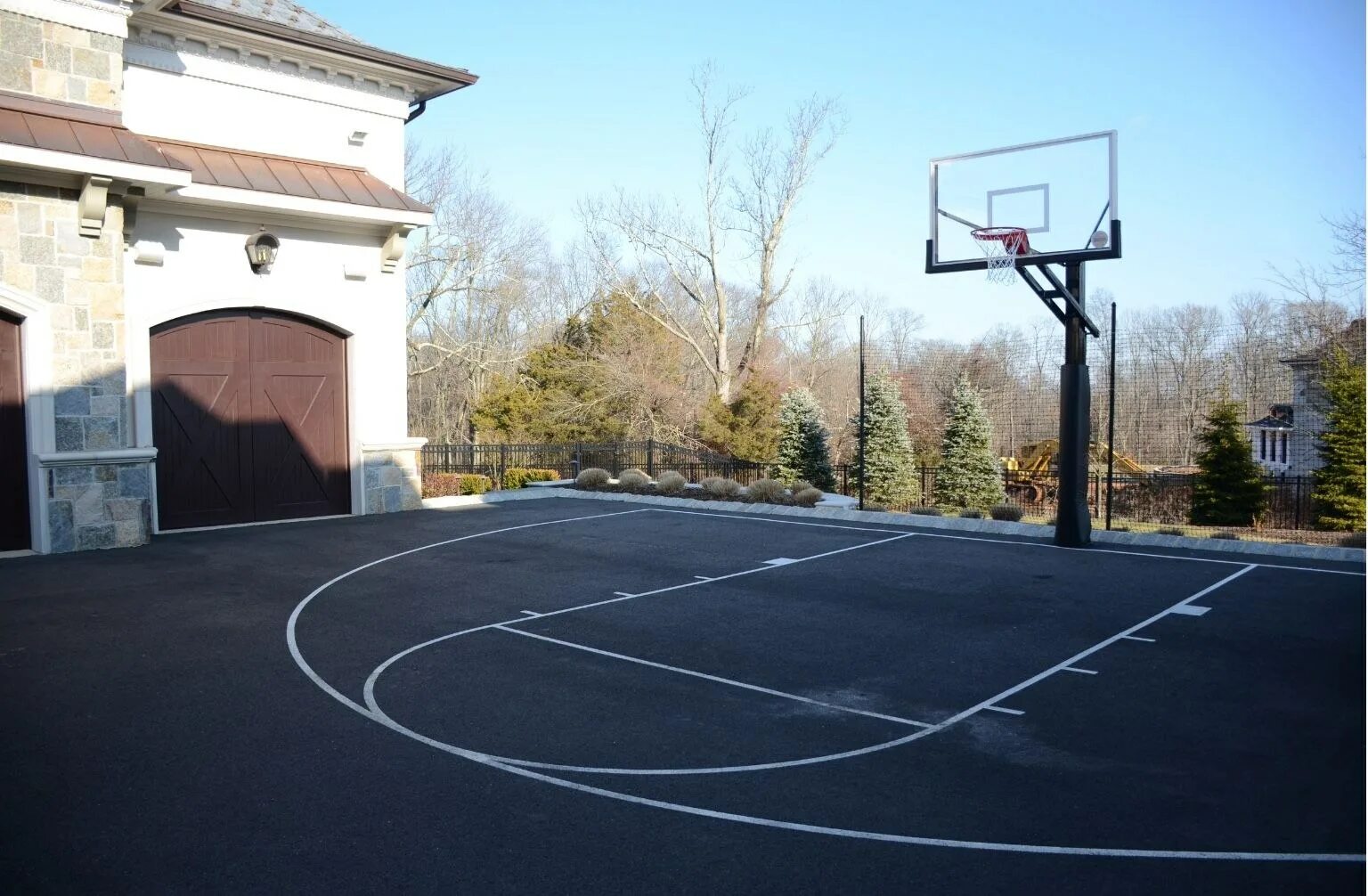 Баскетбольная площадка под. Баскетбольная стойка street court. площадка стритбольная 3х3. баскетбольная площадка аэродром гатчина. баскетбольная стойка «дино» 1550х1000мм н=2100мм.