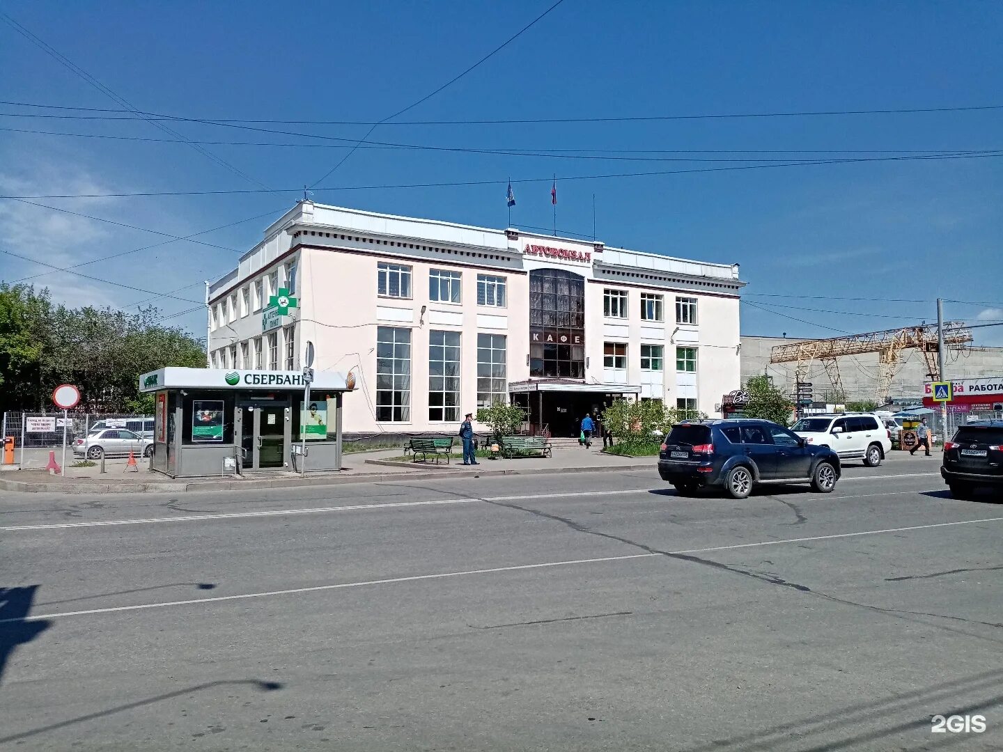 Октябрьский рб автовокзал. Автовокзал, иркутск, улица октябрьской революции, 11. Автовокзал в октябрьском башкортостан. Автовокзал октябрьский телефон. Иркутский автовокзал октябрьской революции 11 б.