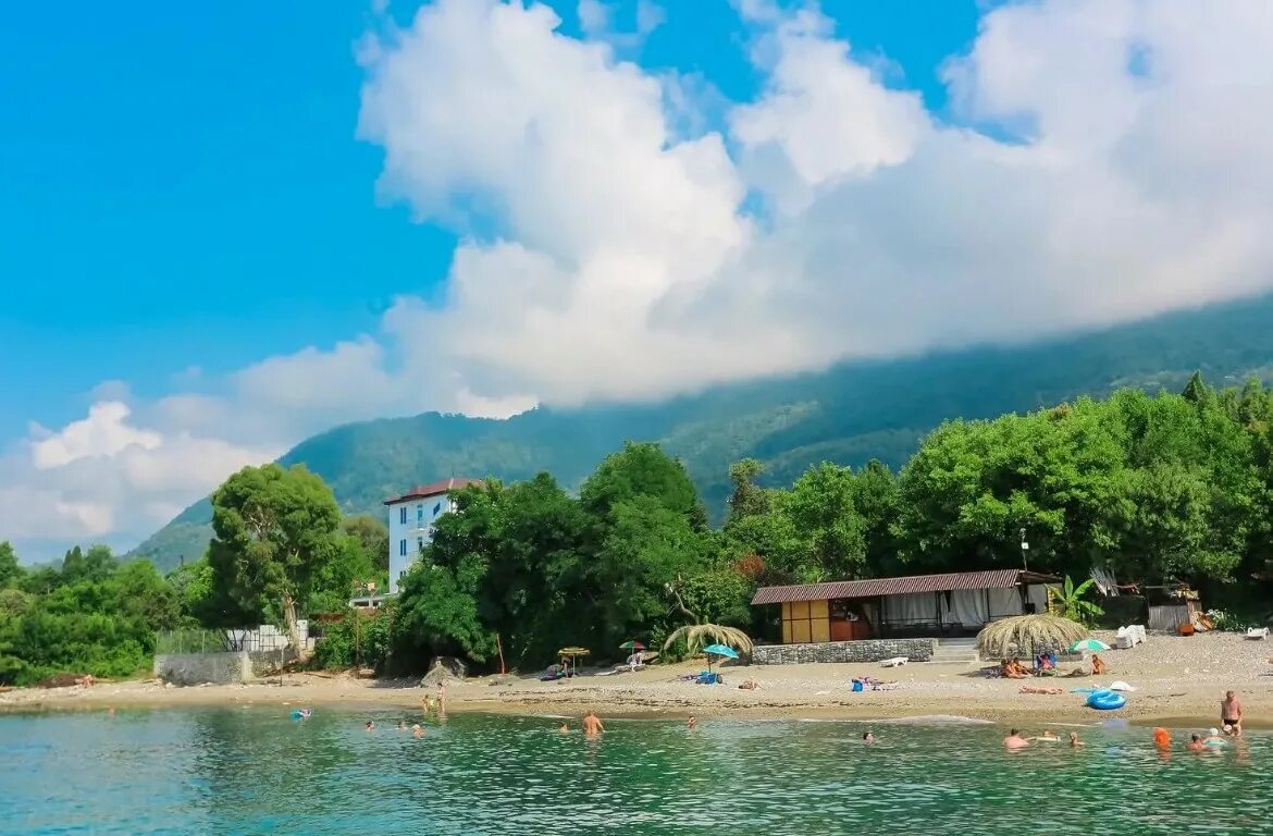 отдых в абхазии 2024 новый афон. гриффон отель новый афон абхазия. абхазия в 2022 году новый афон. гостиничный комплекс камарит новый афон. отдых в абхазии 2024 новый афон.