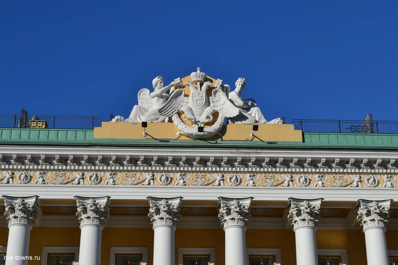 Дворец князя лобанова-ростовского в санкт-петербурге. Дом лобанова-ростовского огюст монферран. Дворец князя лобанова-ростовского в санкт-петербурге. Дом князя лобанова ростовского в спб. Дом лобановых ростовских в петербурге.