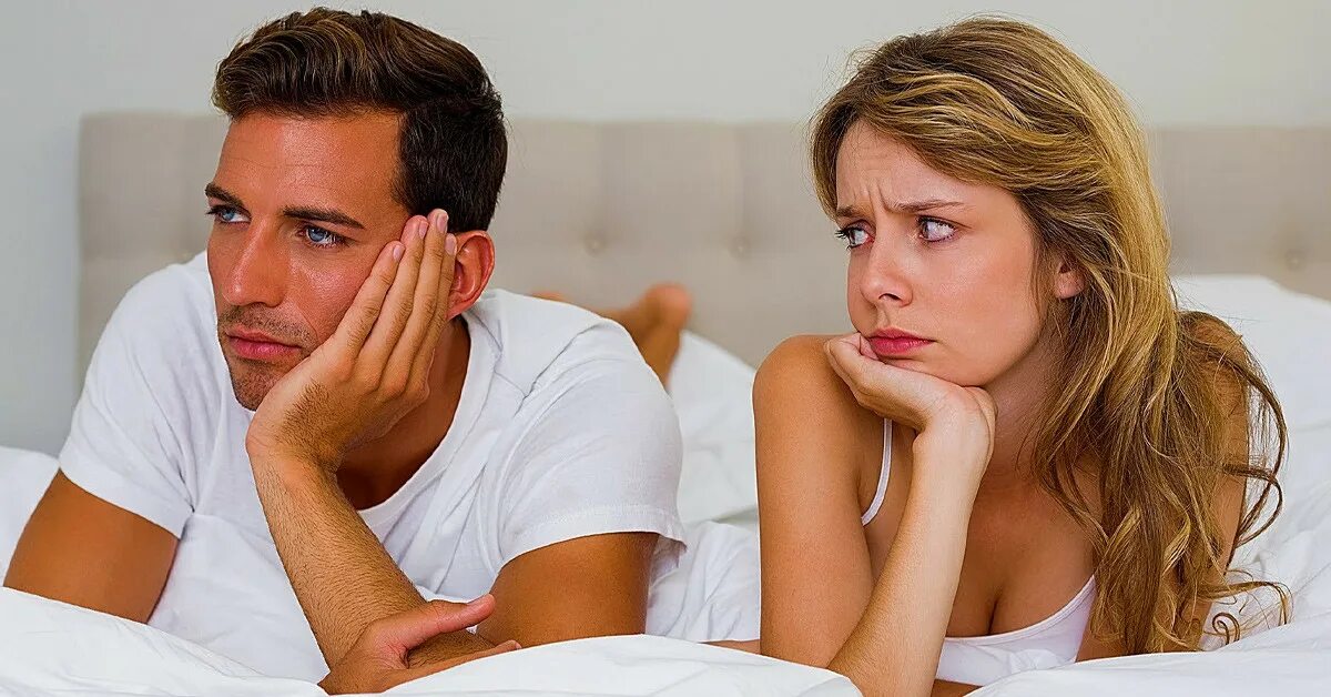 ласки мужчины и женщины. мужчина и женщина в кровати. мужчина и женщина в постели. мужчина рак в постели с женщиной. голые женщины в позах с мужчинами.