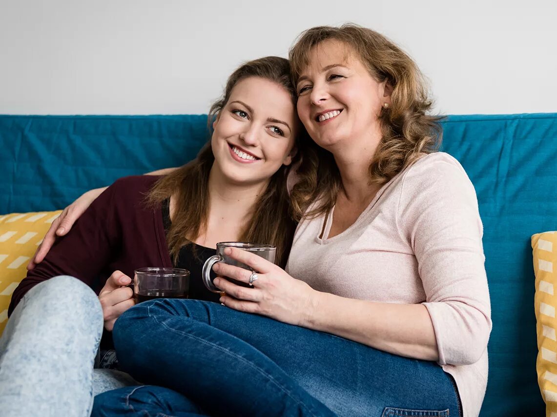 Danish mom and дочка. Rxk nephew. Момс. Sofa mother and daughter. Mom + дочь.