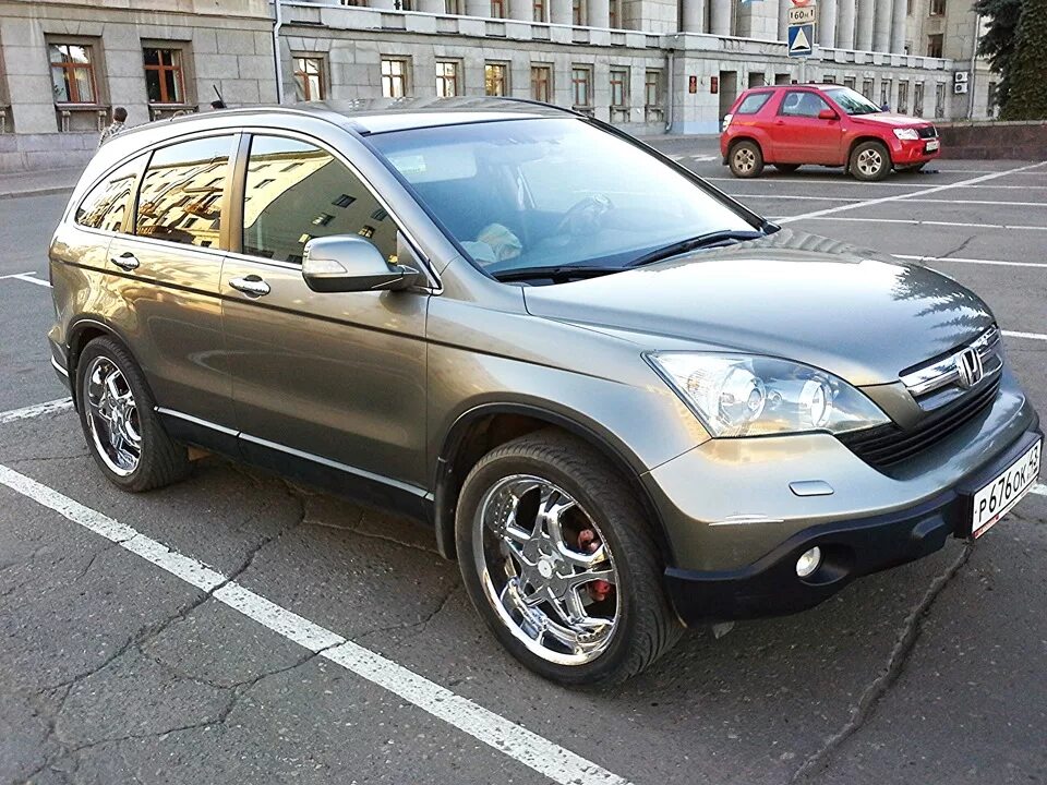 Honda CRV 2008 2.0. Honda CR V 2008 на дисках. Диски на Honda CR-V 2008 r20. Диски Honda CRV. Купить колеса хонда срв