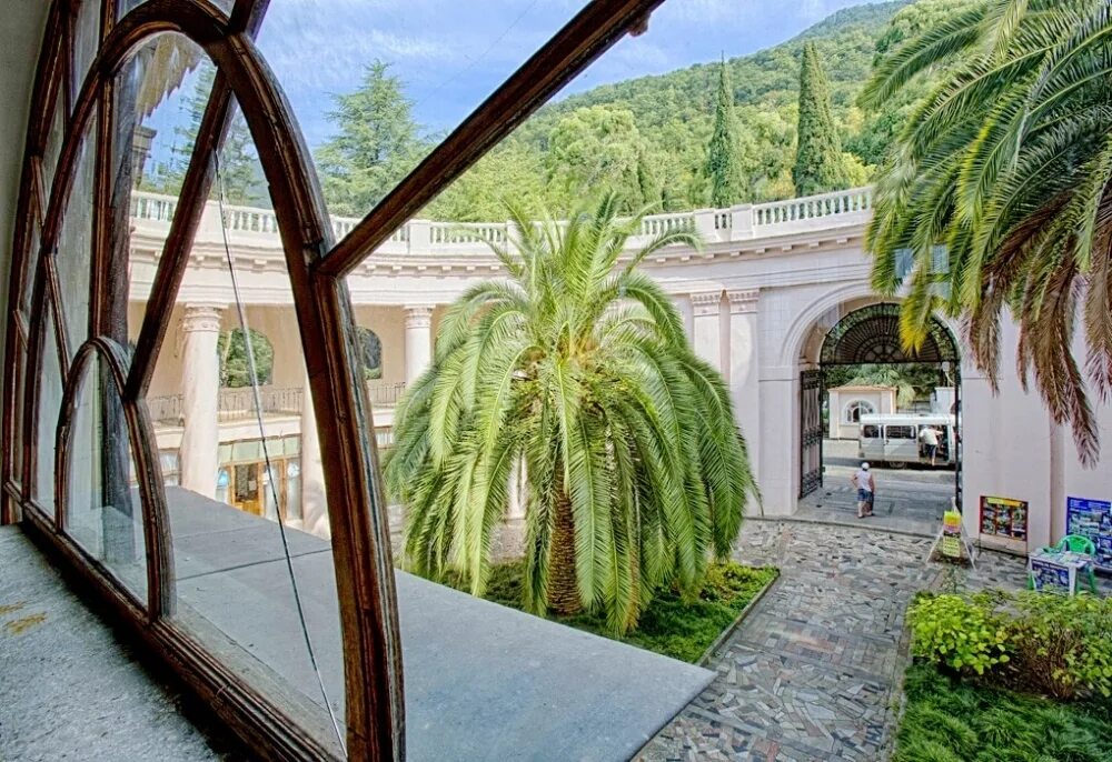 Amra park hotel spa абхазия. Амра фото. Санаторий амра гагра. Амра гагра абхазия. Санаторий амра гагра.