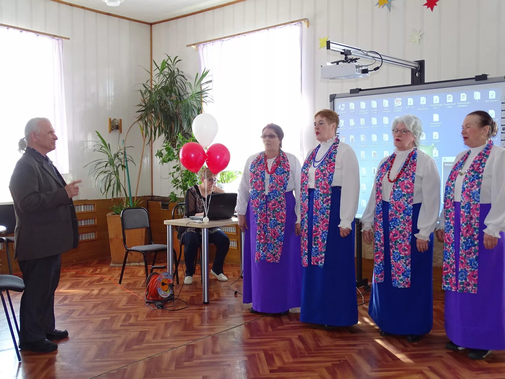 Алтайский край село Гальбштадт немецкий национальный район. Глава немецкого национального района Алтайского края. Дом культуры Гальбштадт Алтайский край.