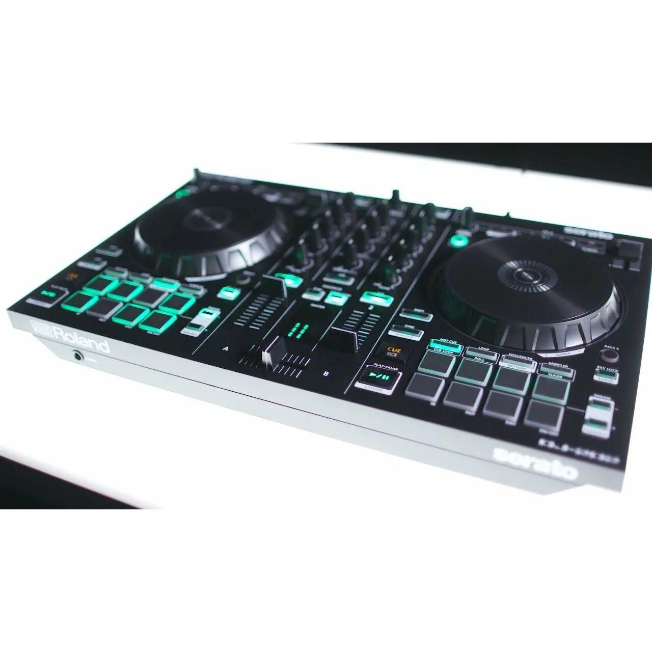 Roland DJ-202. Roland DJ контроллер. Roland DJ-505. DJ контроллер Roland DJ-202. Новинка дж