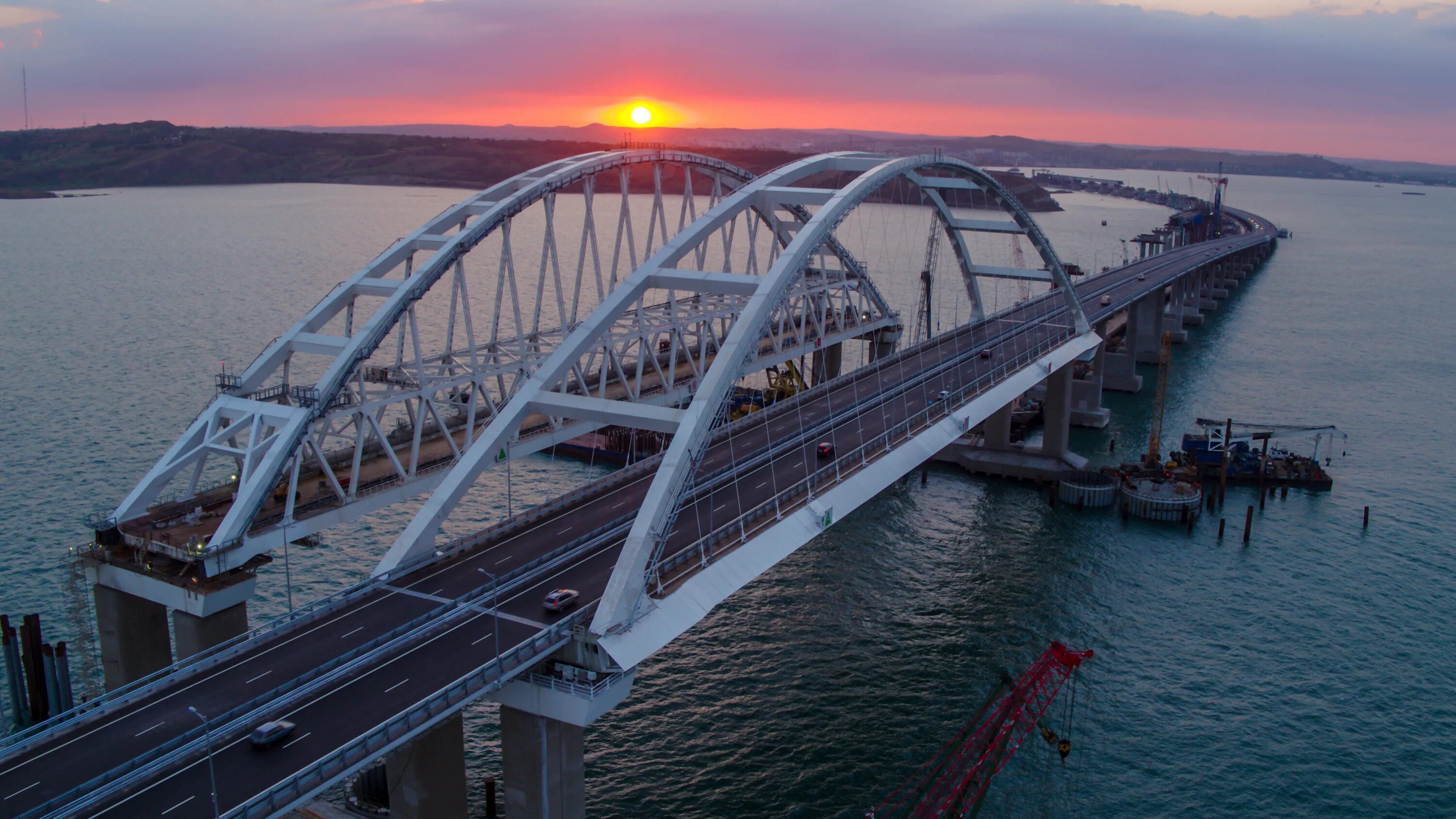 Сколько лет крымскому мосту. Керченский мост. Мост через Керченский пролив. Крымский (Керченский) мост. Крымский мост Керчь.