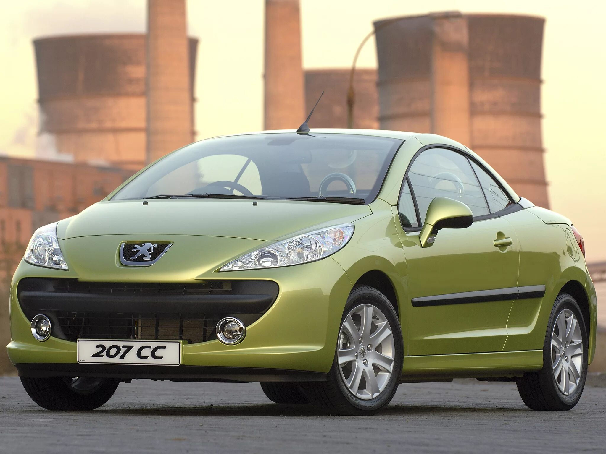 Какое пежо лучше купить. Peugeot 207. Пежо 207 ЦЦ. Peugeot Пежо 207. Peugeot 207 cc.