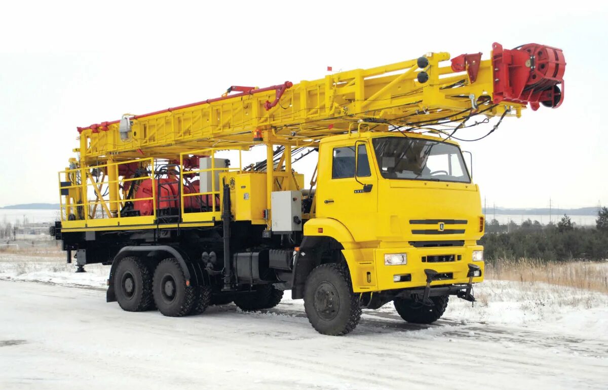 Подъемный агрегат упа 60/80 камаз. А–50, а–50м, упа–60, апрс–60/80. Апр 60 80. Апрс 60/80. Апрс барс-80.