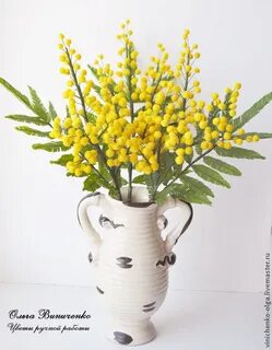 Красивый букет мимозы
