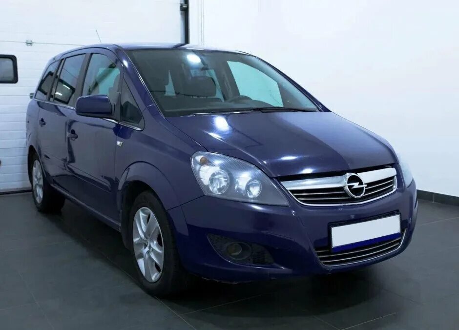 Опель зафира 2011г. Опель зафира 2011 года. Opel zafira 2006. Opel zafira 2011. Опель зафира б 2011г.