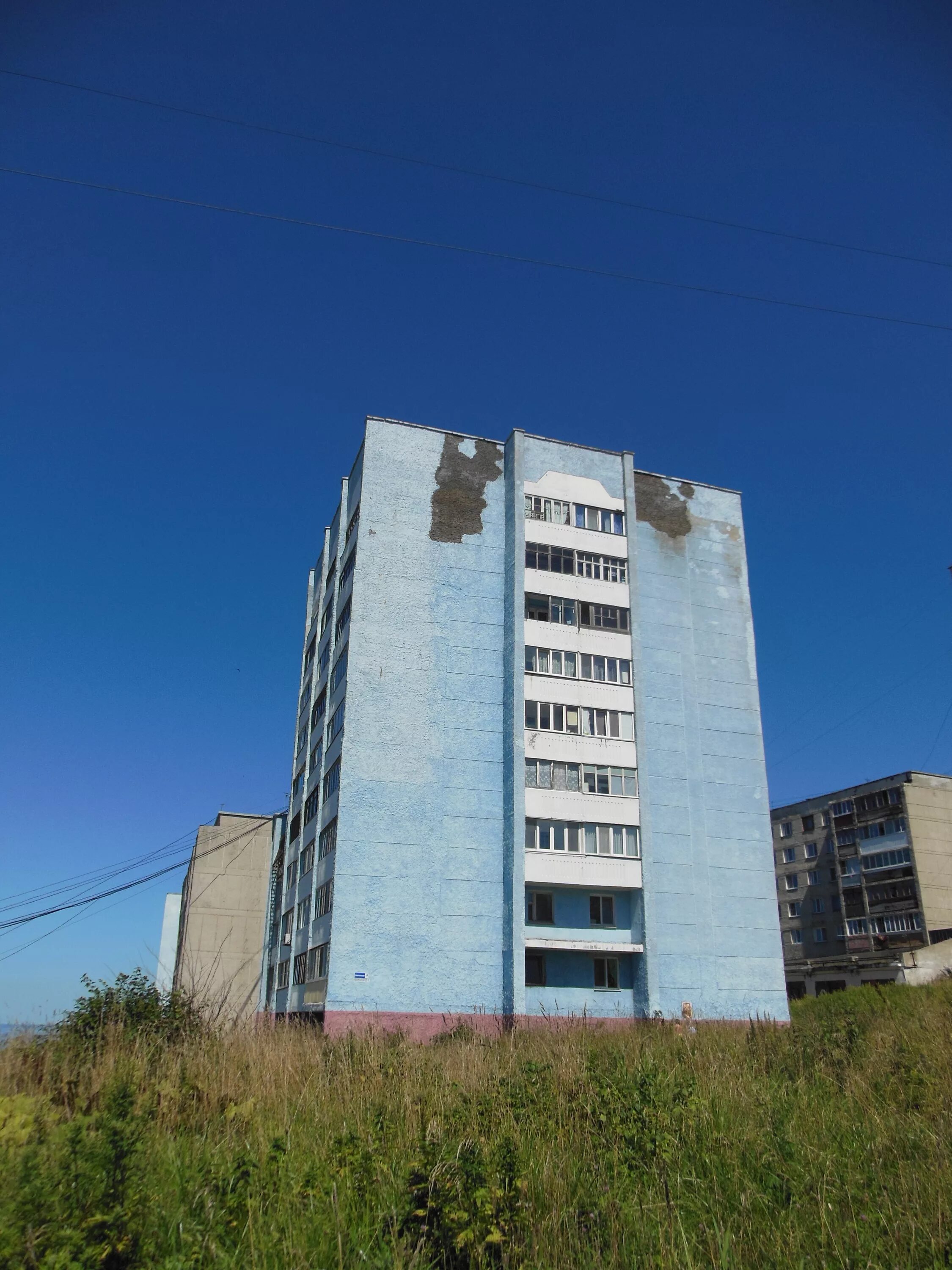 Капитанская 1 холмск. Капитанская 1 холмск фото. Капитанская 5 студия. Сахком объявления холмск. Капитанская улица 4 холмск.