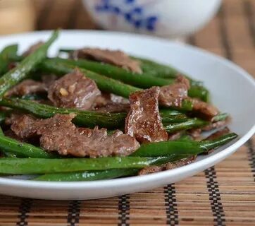 Спаржевая фасоль с мясом