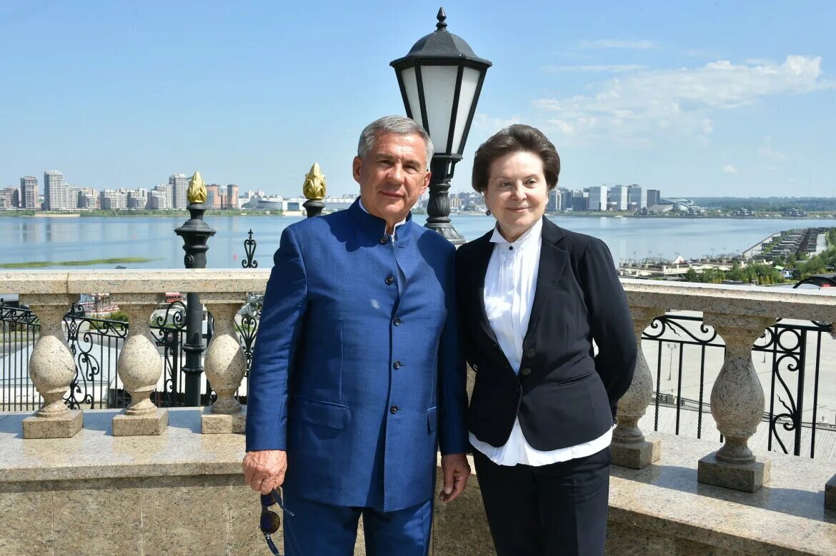 Рустам минниханов биография семья жена дети Photoreports Официальный сайт Раиса РТ