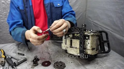 Замена масляного бензопилы