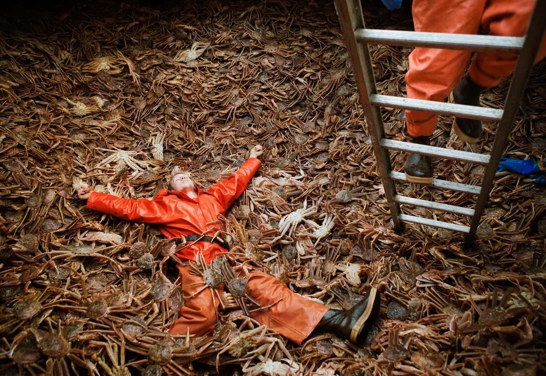 Опасная работа 2014. Строитель китай. Опасная работа 2014. Самые опасные профессии. Опасные факторы на стройке.