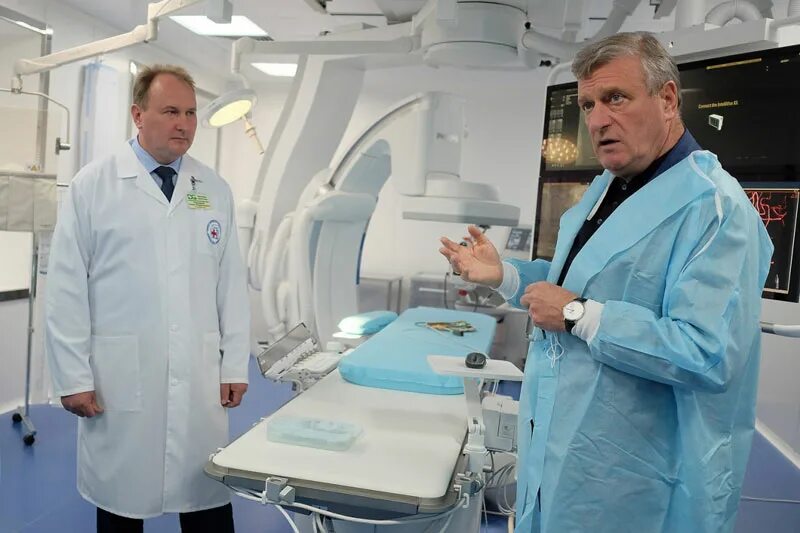 гуз то тульская областная клиническая больница, тула. часы областной больницы тула. тульская областная больница. тульская областная клиническая детская больница. областная больница тула.