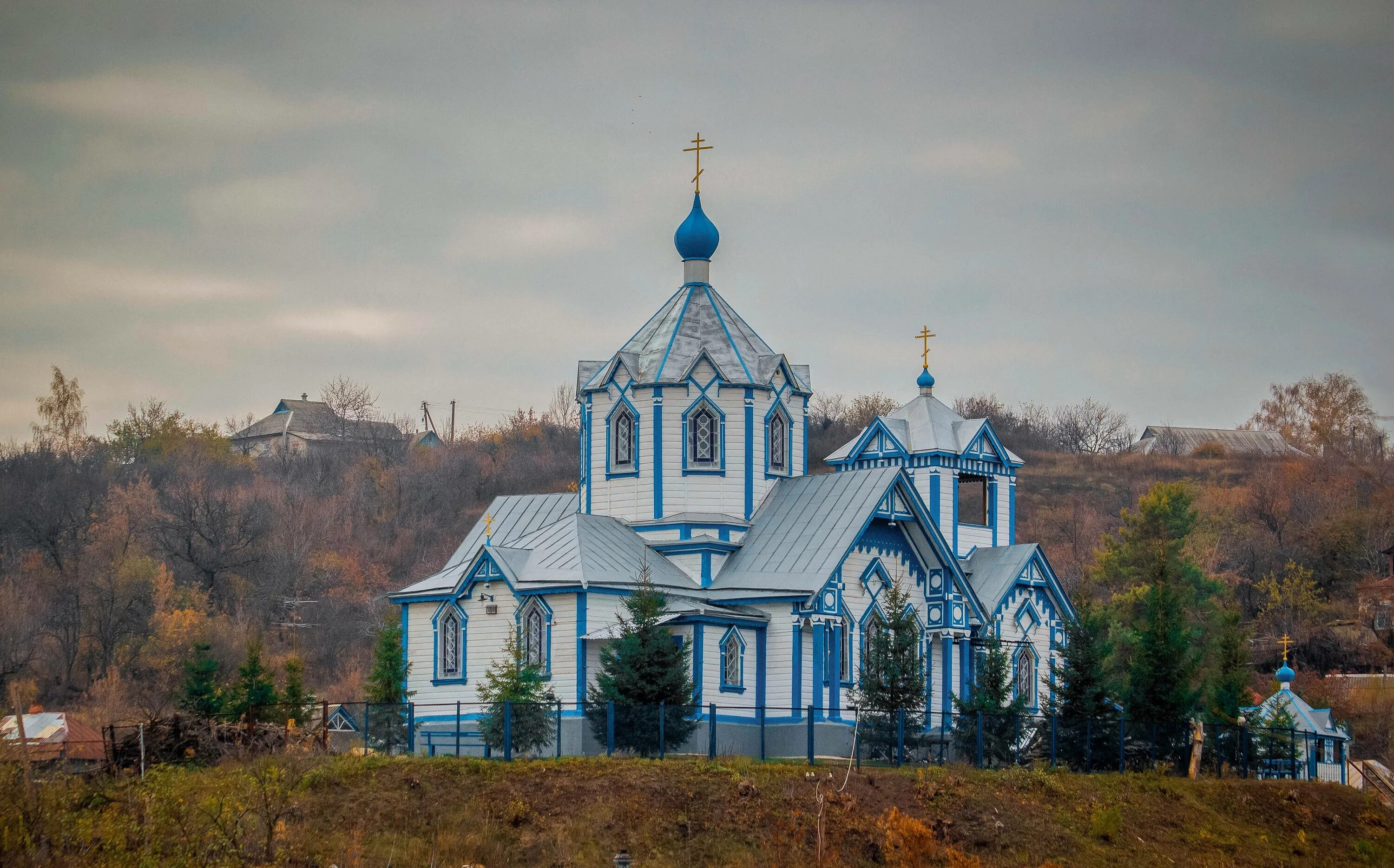 Село Боровая Харьковская область. Боровая (Змиёвский район). Боровая (Чугуевский район). Церковь в Боровой Харьковской области.