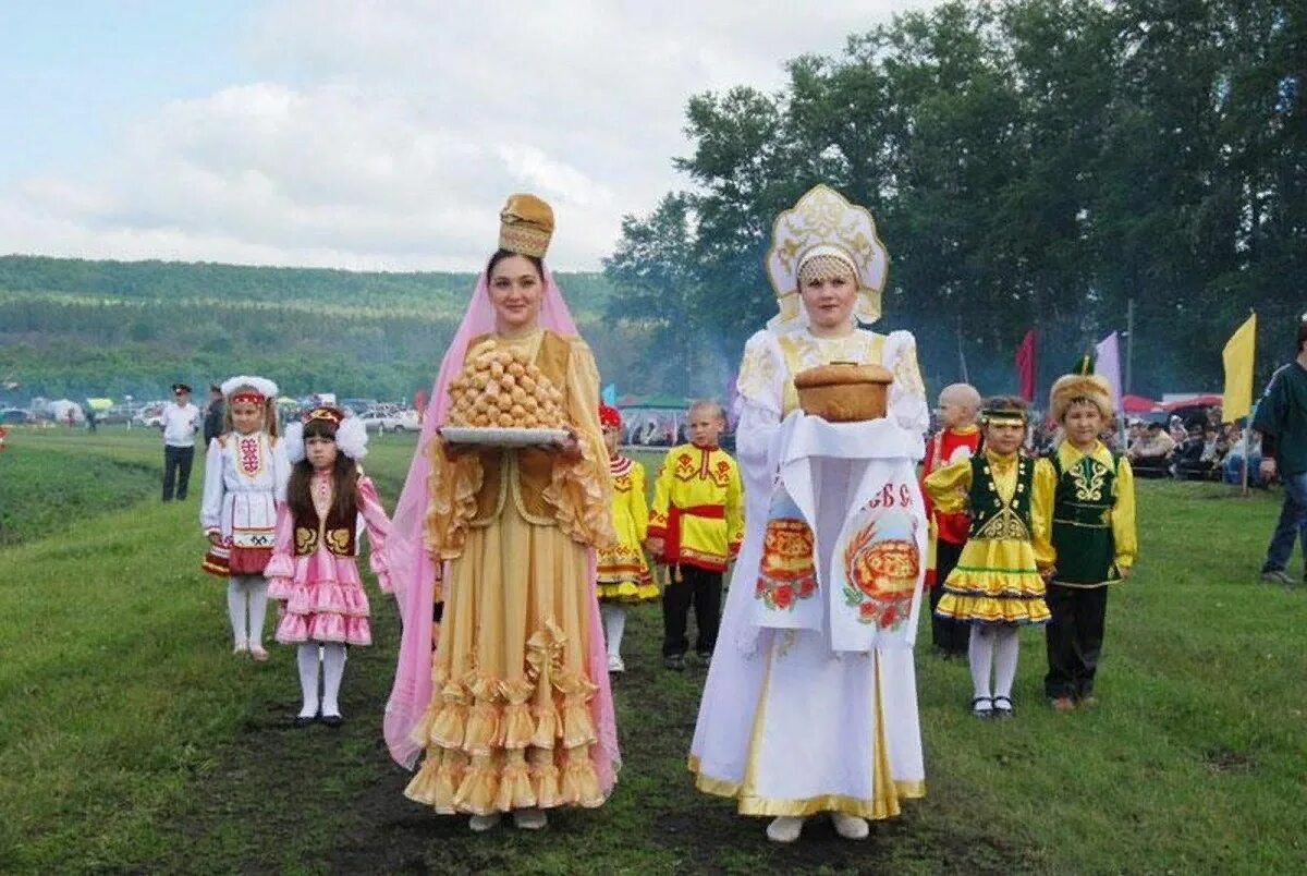 Сценарии татарского праздника. Сабантуй Шаранского района. Татарский национальный праздник Сюмбеля. Сэмбелэ праздник татарский. Шаранский район Республики Башкортостан.