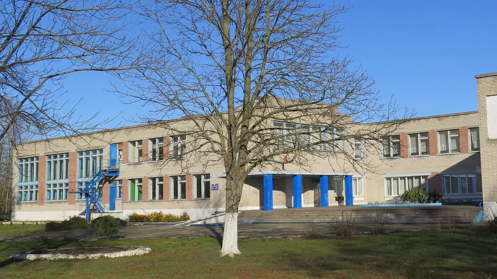 Средняя школа номер 2 город городец. Школа номер 4 городец нижегородской области. Школа 1 городец. Мбоу городецкая сош трубчевского района брянской области. Селецкая школа трубчевского района.