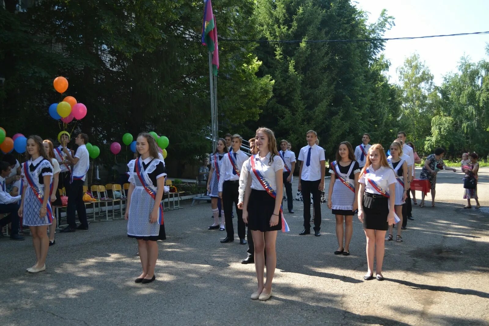 директор сош 2 брюховецкая. сош 2 брюховецкая. брюховецкая школа. квест игра патриоты россии. сош 2 брюховецкая.