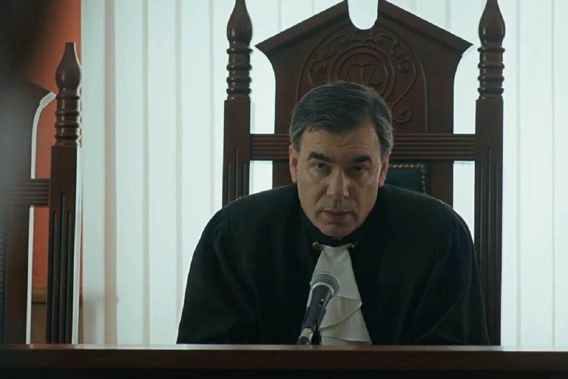 Подсудимый 2018. Подсудимый сериал 2018–2019. фильм подсудимый 10 серия. фильм подсудимый 15 серия. подсудимый сериал 2025.