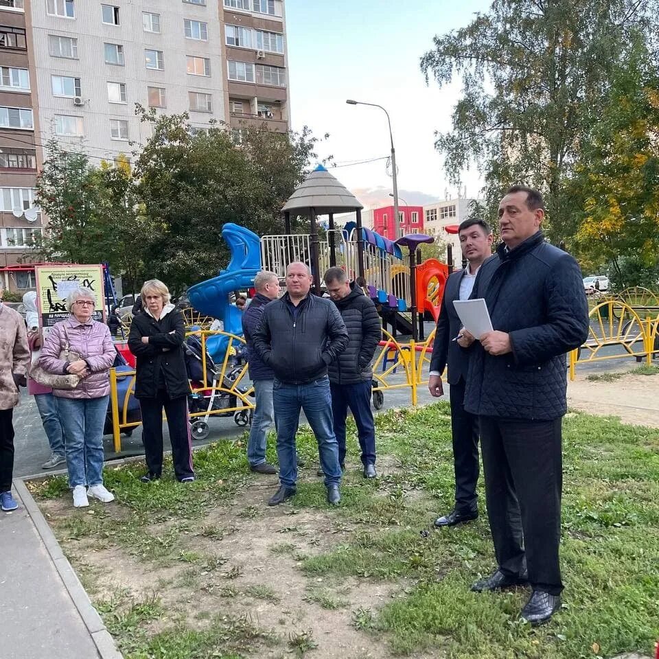 Ук жилкомплекс. Жилкомплекс Королев генеральный директор. Жилкомплекс.