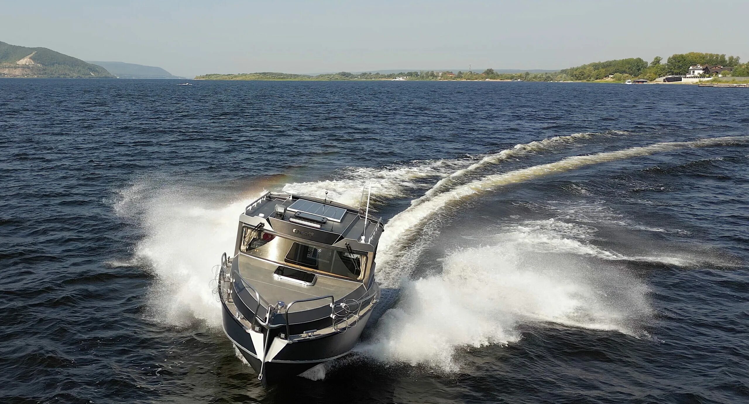 Swift chaser 800. Swift chaser 780. swift chaser 800 cabin expedition. катер swift chaser 777.