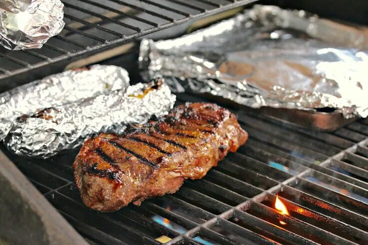 Copycat Texas Roadhouse Steak Rub - The Cozy Cook Grilling recipes sides, Health