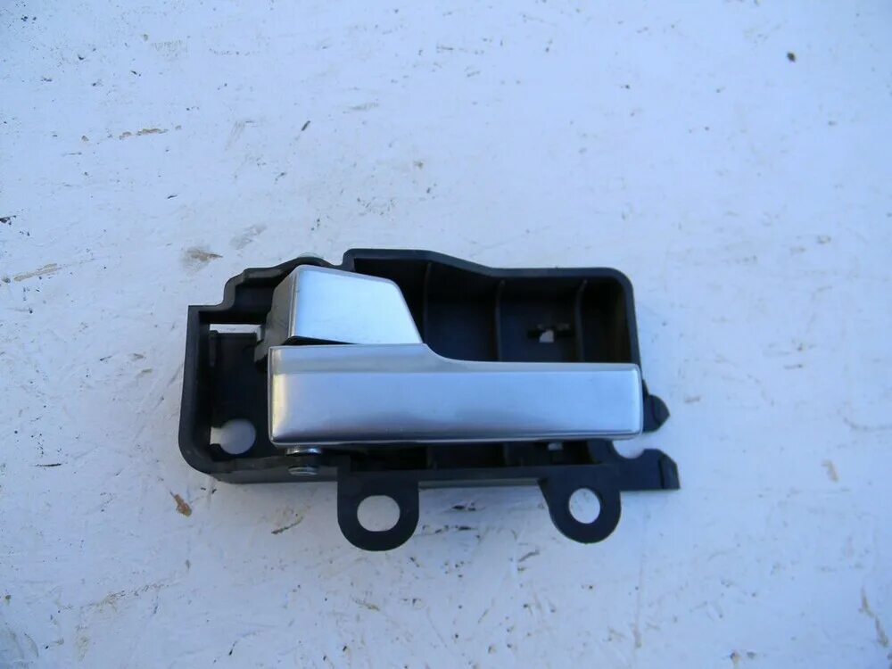 Ручка внутренняя фокус 2. Дверная ручка форд фокус 2. 1470113 ford ручка. Ручка двери внутренняя форд фокус. Ручка внутренняя фокус 2.