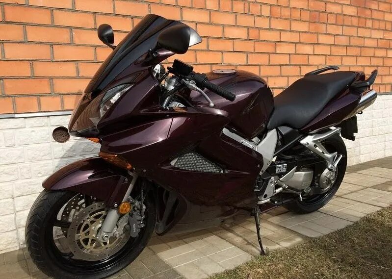 Купить мотоцикл 800. Хонда ВФР 800 спорт турист. Honda VFR 800 VTEC. VFR 800 спорт турист. Хонда VFR спорт турист 2015.