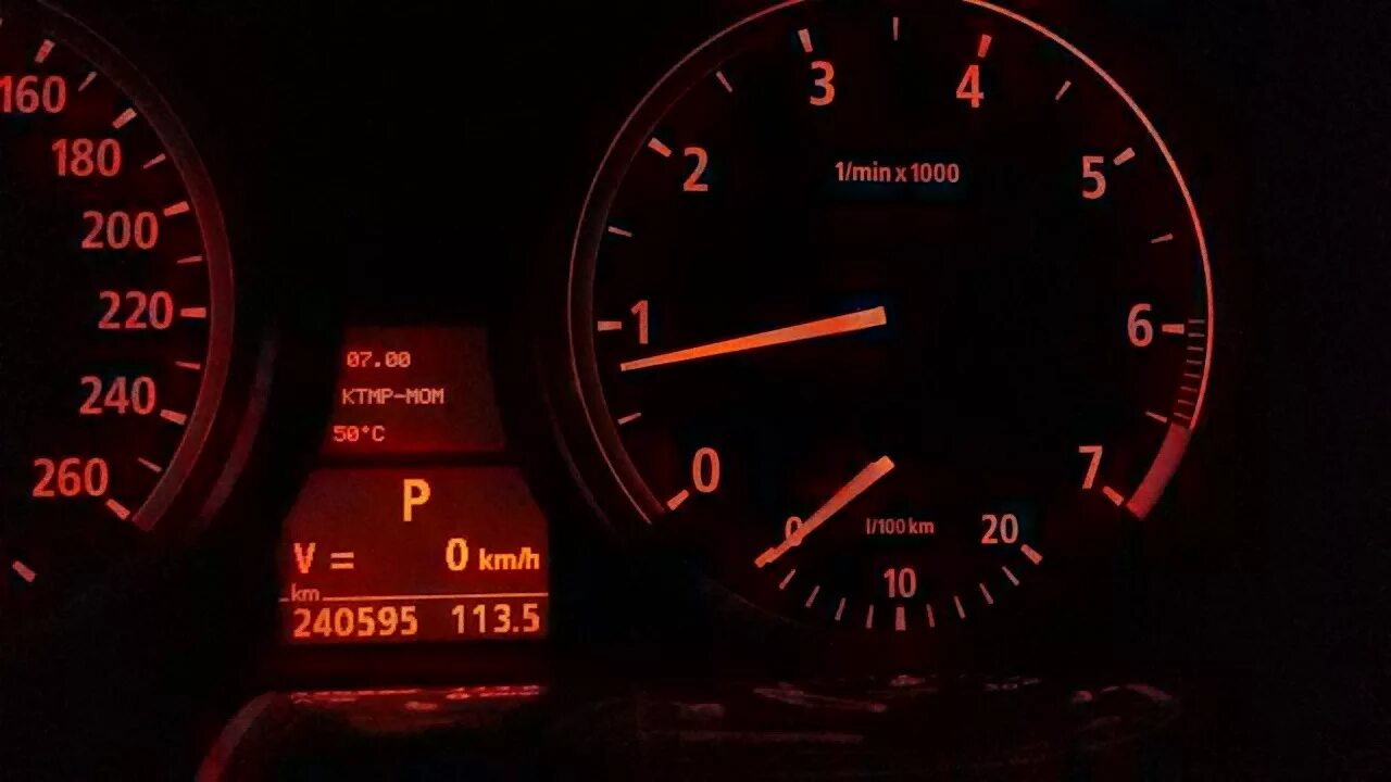 E60 шкалы. Шкала температуры БМВ е65. Температура по шкале BMW e39. Шкала температуры е60. Температура бмв е60