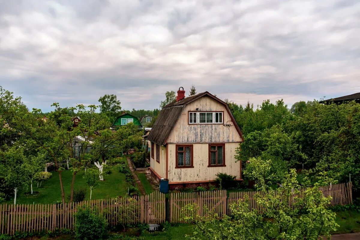 Тини хаус в скандинавском стиле. Дачный домик. Дачный участок в деревне. Дача на т 2. Дача на острове.