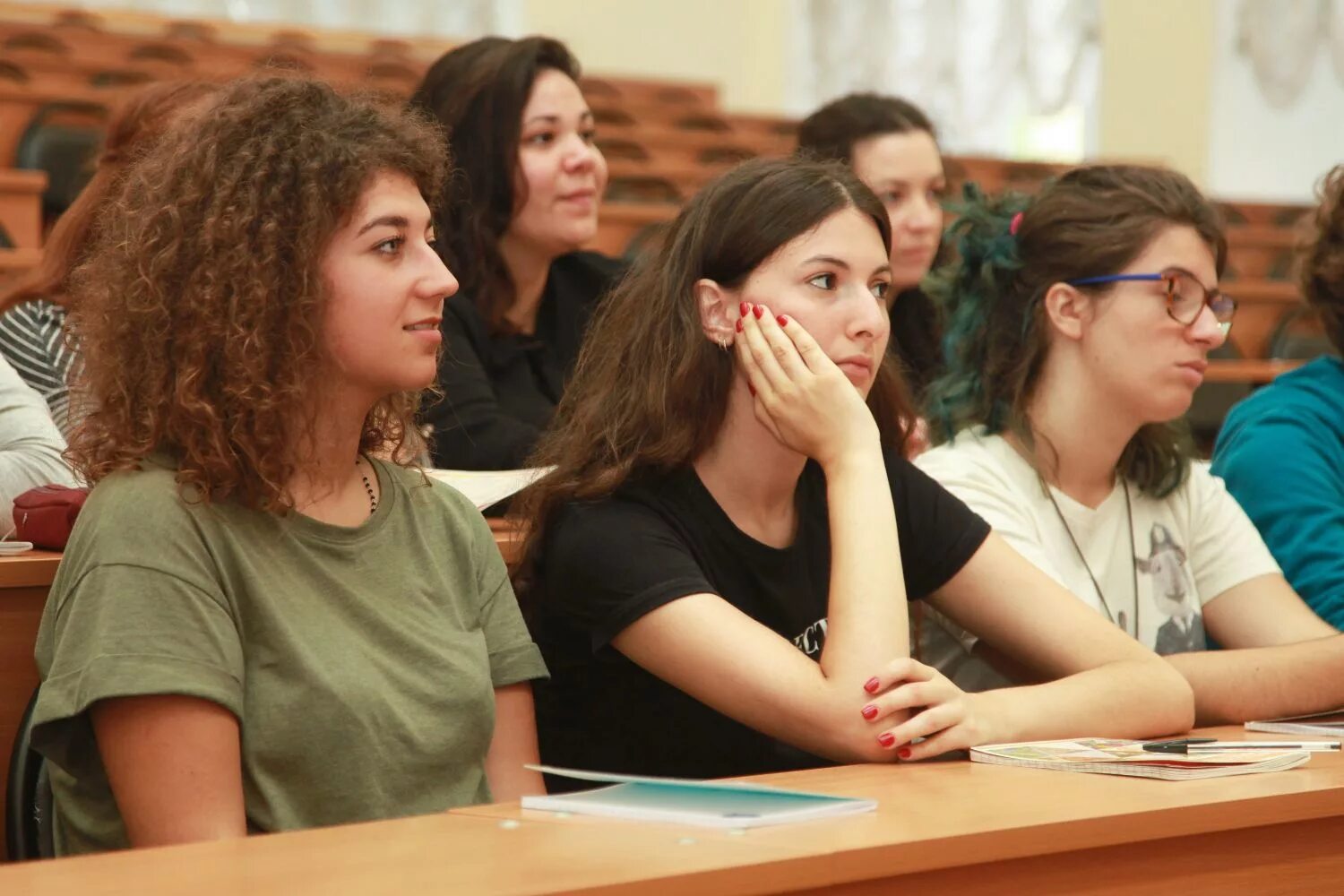 Студент психолог. Преподавание в вузе. Учеба на психолога. Учеба в вузе. Обучение психологии с нуля