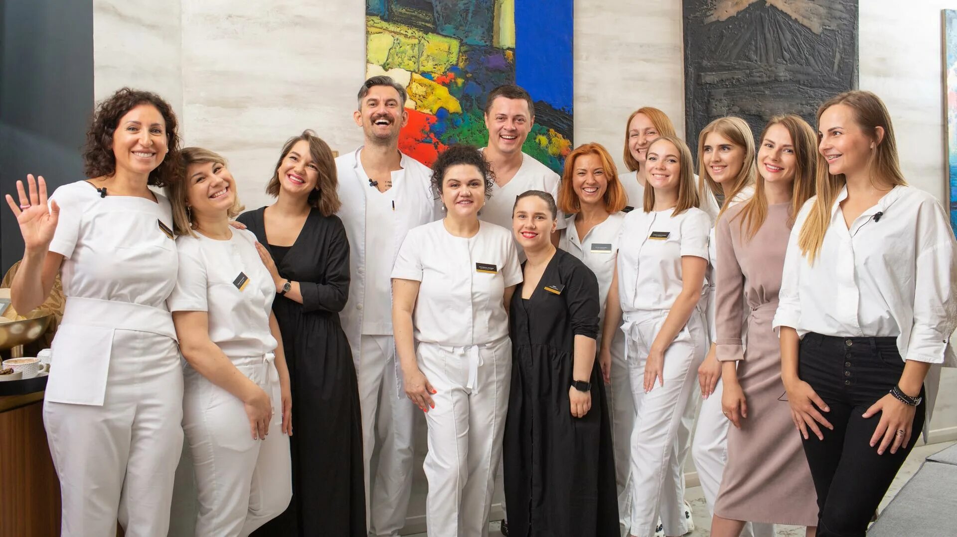 Стоматологическая поликлиника спб отзывы. Смайл клиник СПБ. Smile Clinic Томск. Smile Clinic на Гривцова СПБ. Смайл клиник Томск Ленина.