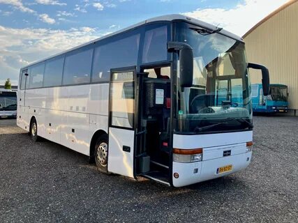 В 1 день автобус