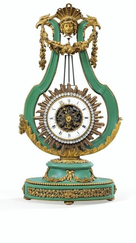 Версаль часы. Louis XVI часы. Малахитовые часы. Часы настенные малахит. Часы с малахитом настольные.