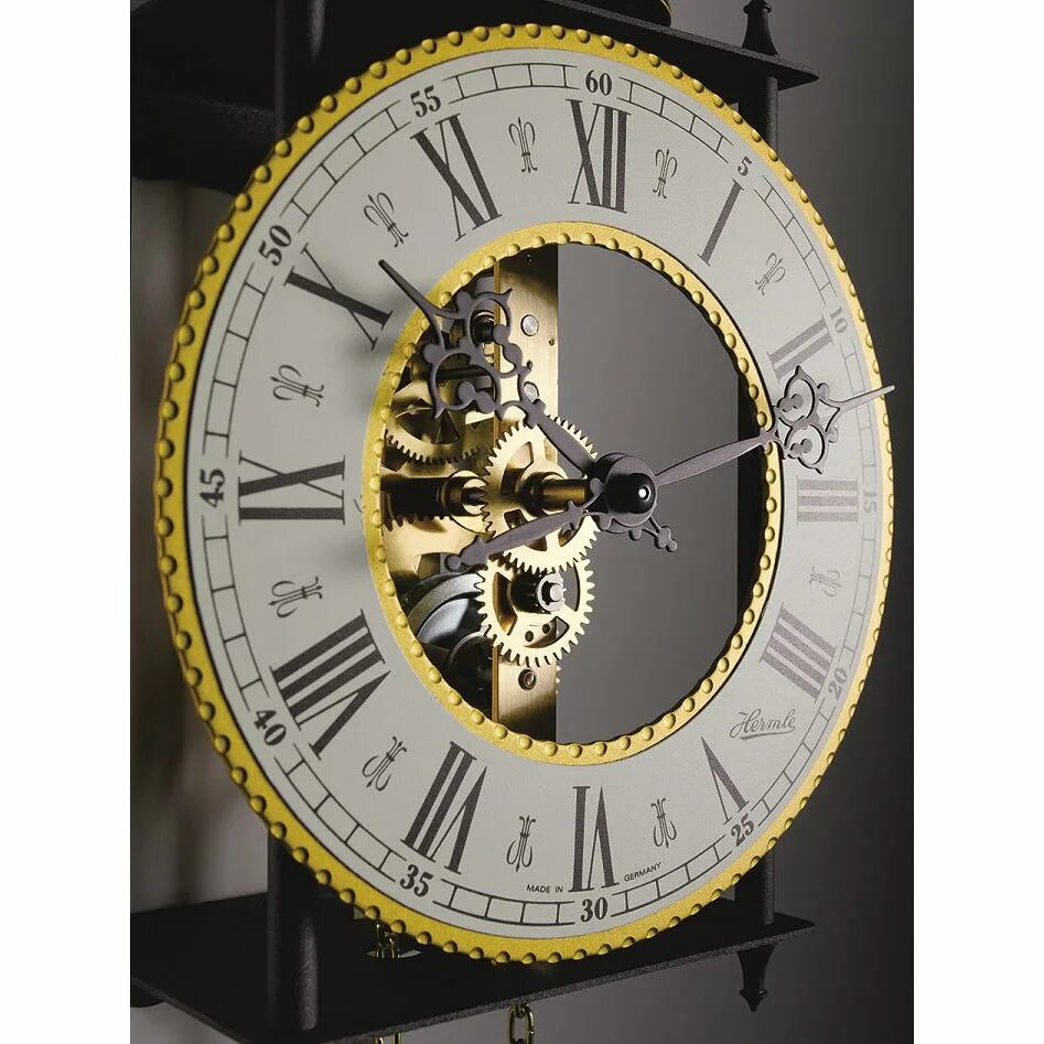 Механические часы с 12 циферблатом. Часы Hermle 70731-000711. Заводные часы Hermle. Часы Hermle 23003-000711. Механические настенные часы Hermle скелетоны.