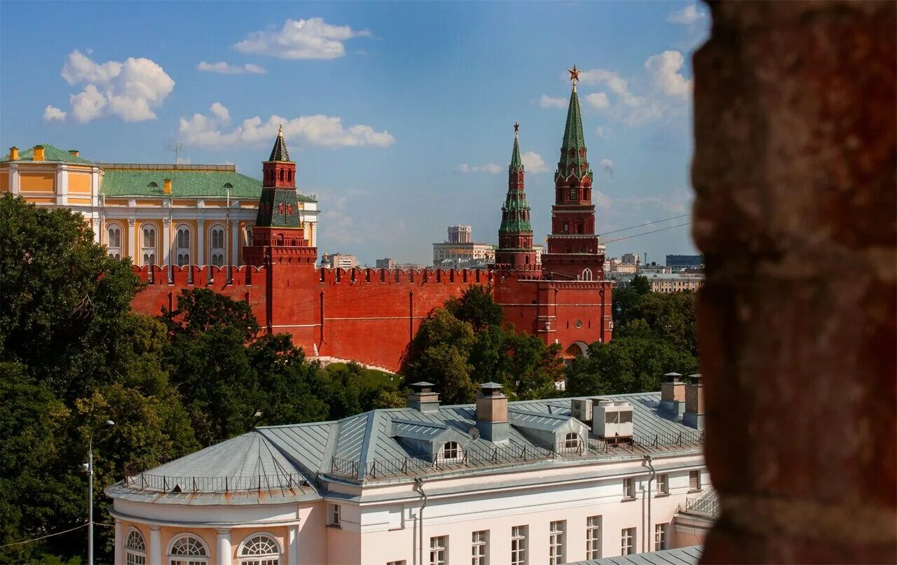 , 10, стр. гостиница москва охотный ряд 2. гостиница «москва» (four seasons hotel moscow). тверская националь красная площадь. велий отель москва моховая.