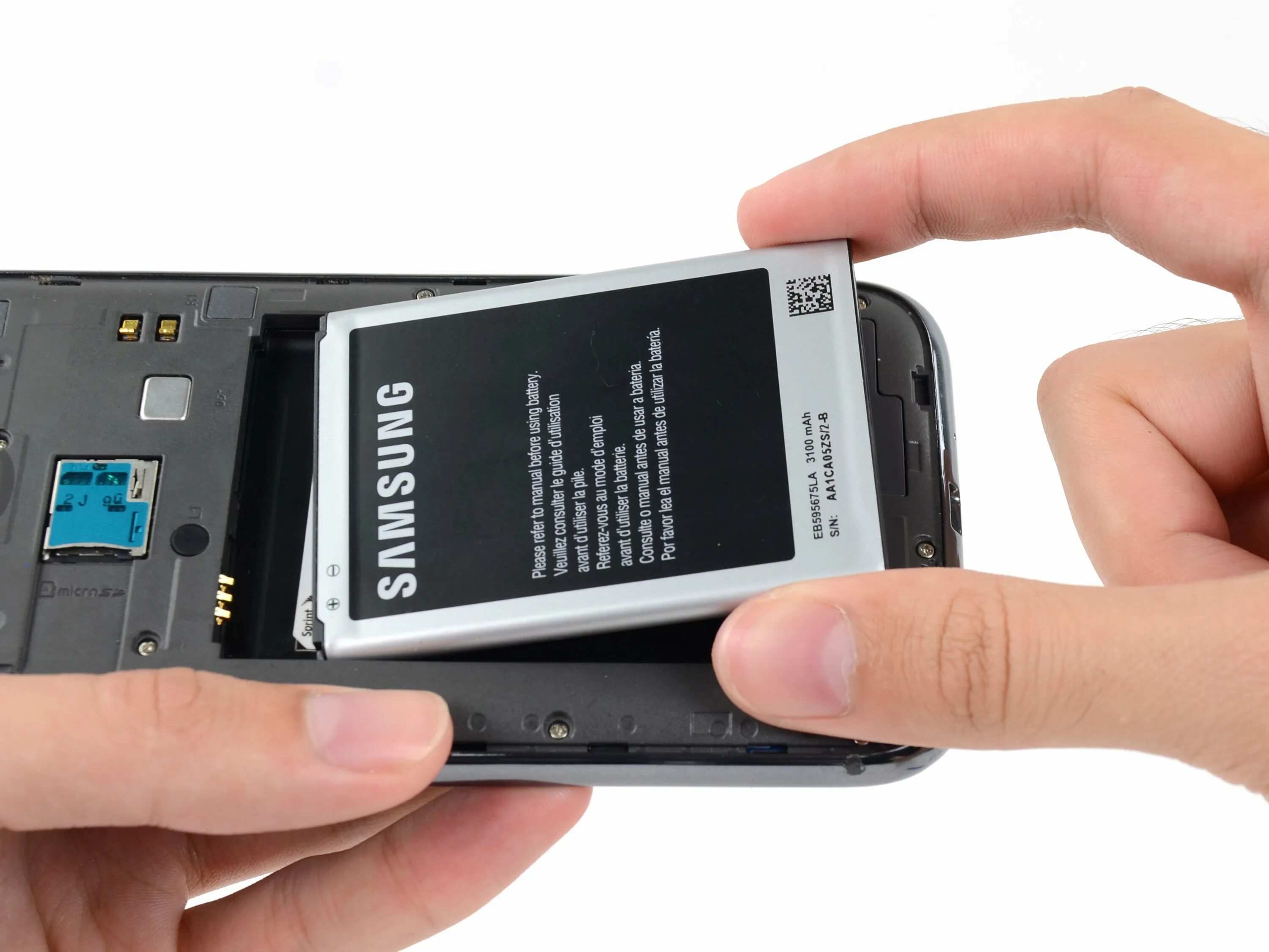 Galaxy note аккумулятор. Samsung Note 2 Battery. Samsung Note 2 аккумулятор отсоединен. Samsung Galaxy Note 2 динамик. Galaxy Note 2 под батареей.