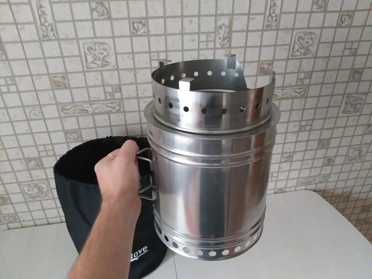 Титановая печь щепочница. Печь щепочница pirostove. печка-щепочница track glow. походная печь щепочница. печь щепочница титановая.