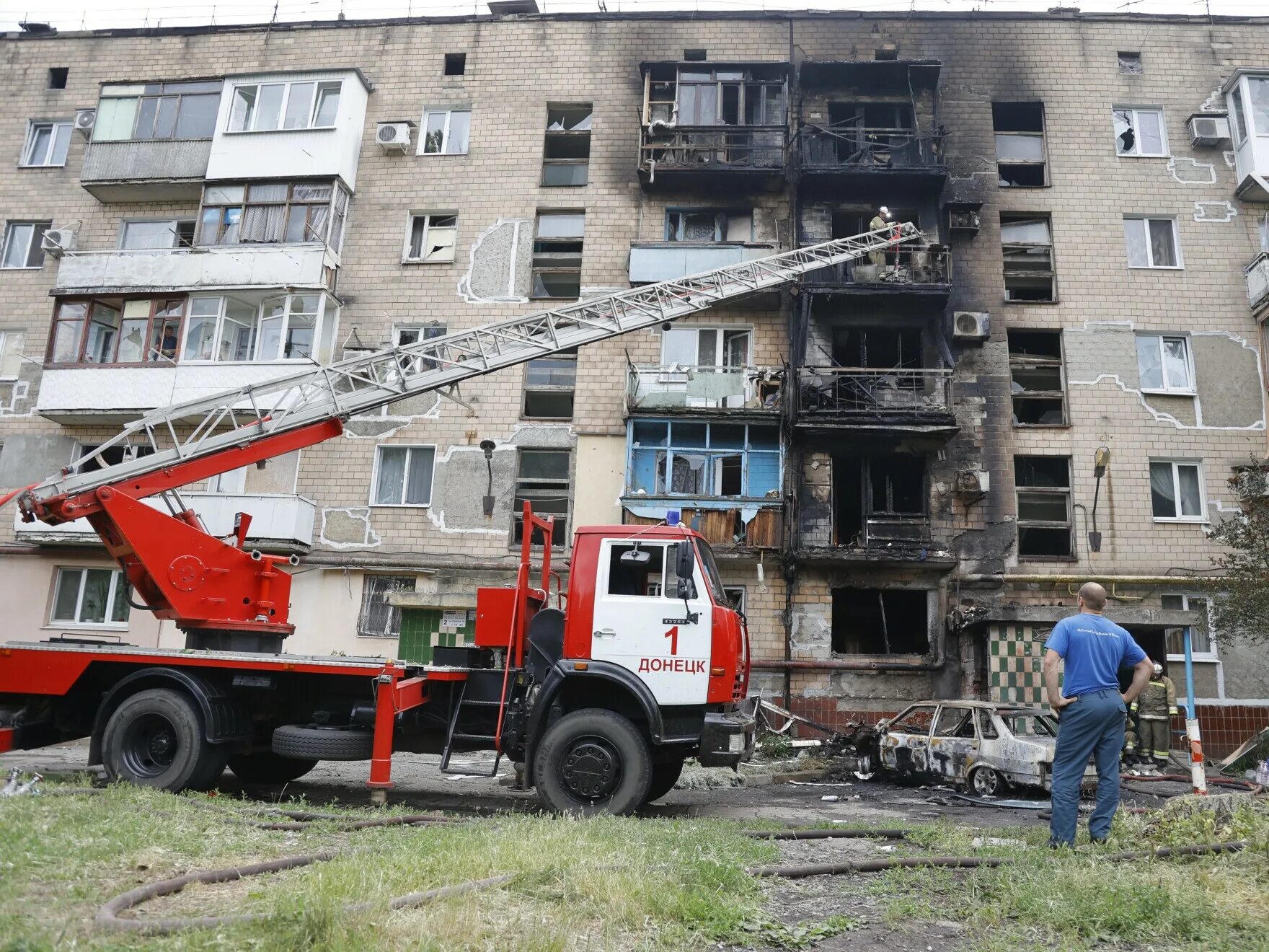 Сколько наших погибло при взятии авдеевки. Обстрел Донецка июнь 2022. Донецк обстрел жилых кварталов.