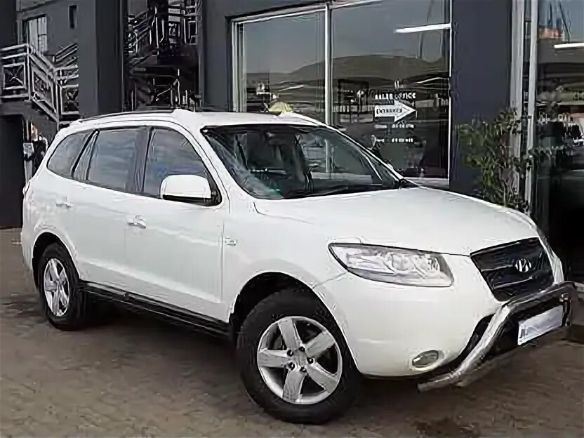 Хендай санта фе бу купить на авито. Hyundai Santa Fe 2008 White. Santa Fe 2008 белый. Хендай Санта Фе 2008 белый. Hyundai Santa Fe 2008 года белый.