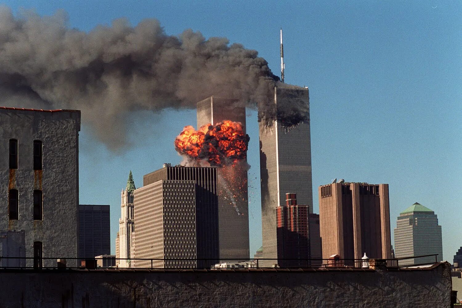 WTC 3 2001. Башни-Близнецы 11 сентября 2001. Южная башня ВТЦ.
