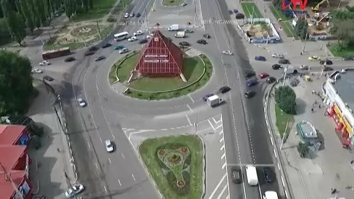 Камеры воронеж московский проспект. Пирамида воронеж памятник славы. Камера на стоп линию. Камеры на перекрестках. Камеры в озерках воронеж.
