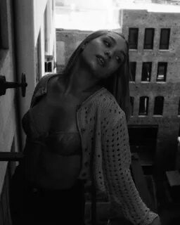 Maddie Ziegler - "Riley Taylor" Photoshoot December 2020.