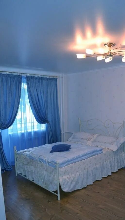 Снять посуточно пролетарская. Калининград пролетарская 53. 1 комнатная квартира калининград. 3 comfortable apartments калининград. калининград посуточные квартиры.