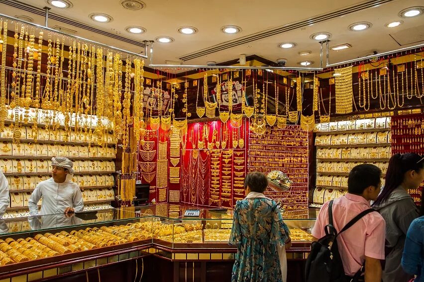 Gold Souk Дубай. Золотой рынок Gold Souk. Золотой базар ОАЭ Gold Souk. Рынок золота Дубай Дейра.